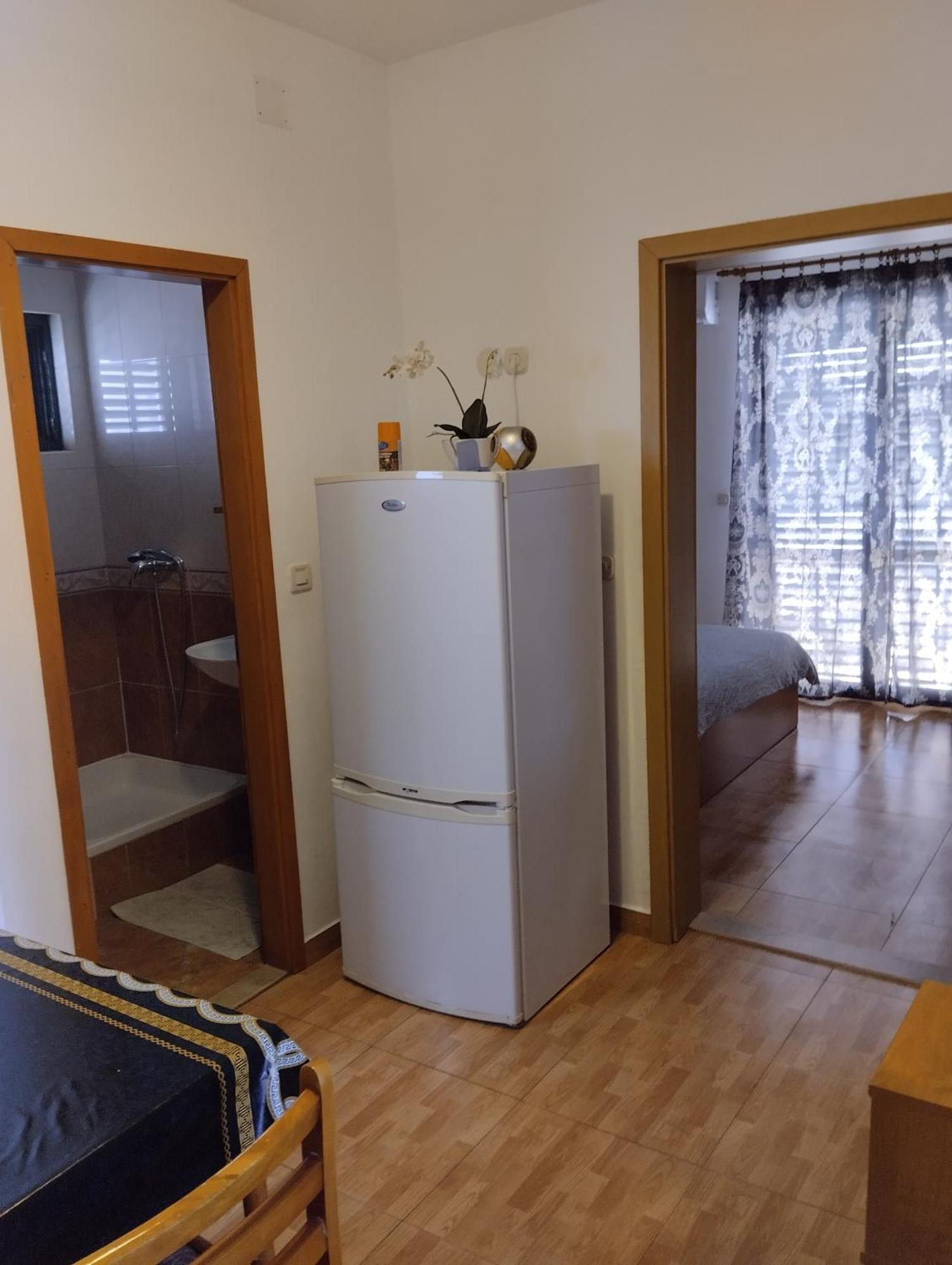 Apartments Andrea Drvenik  Εξωτερικό φωτογραφία